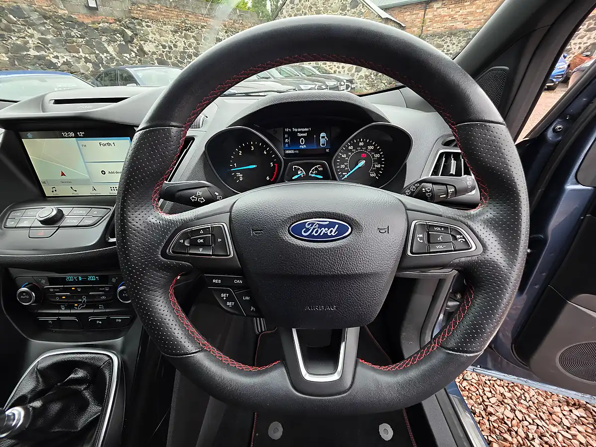 Used 2019 Ford Kuga ST-Line Chrome Blue Metallic - Interior and Exterior details 9