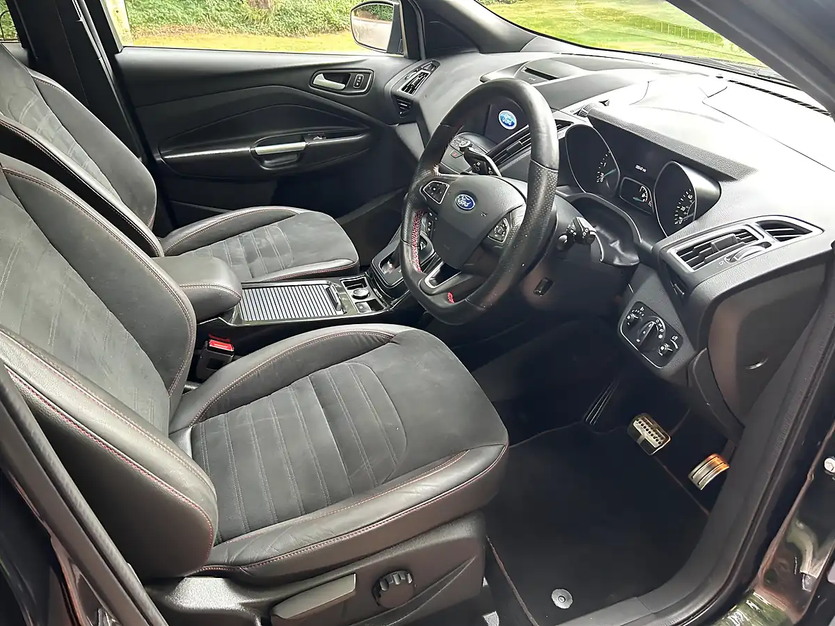 Used 2019 Ford Kuga ST-Line Edition Black - Interior and Exterior details 14