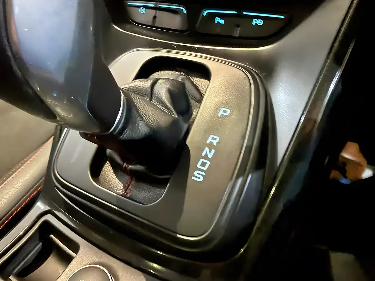 Used 2019 Ford Kuga ST-Line Edition Black - Interior and Exterior details 17