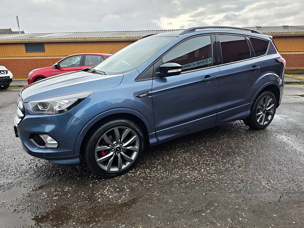 Used 2019 Ford Kuga ST-Line Edition Blue - Interior and Exterior details 6