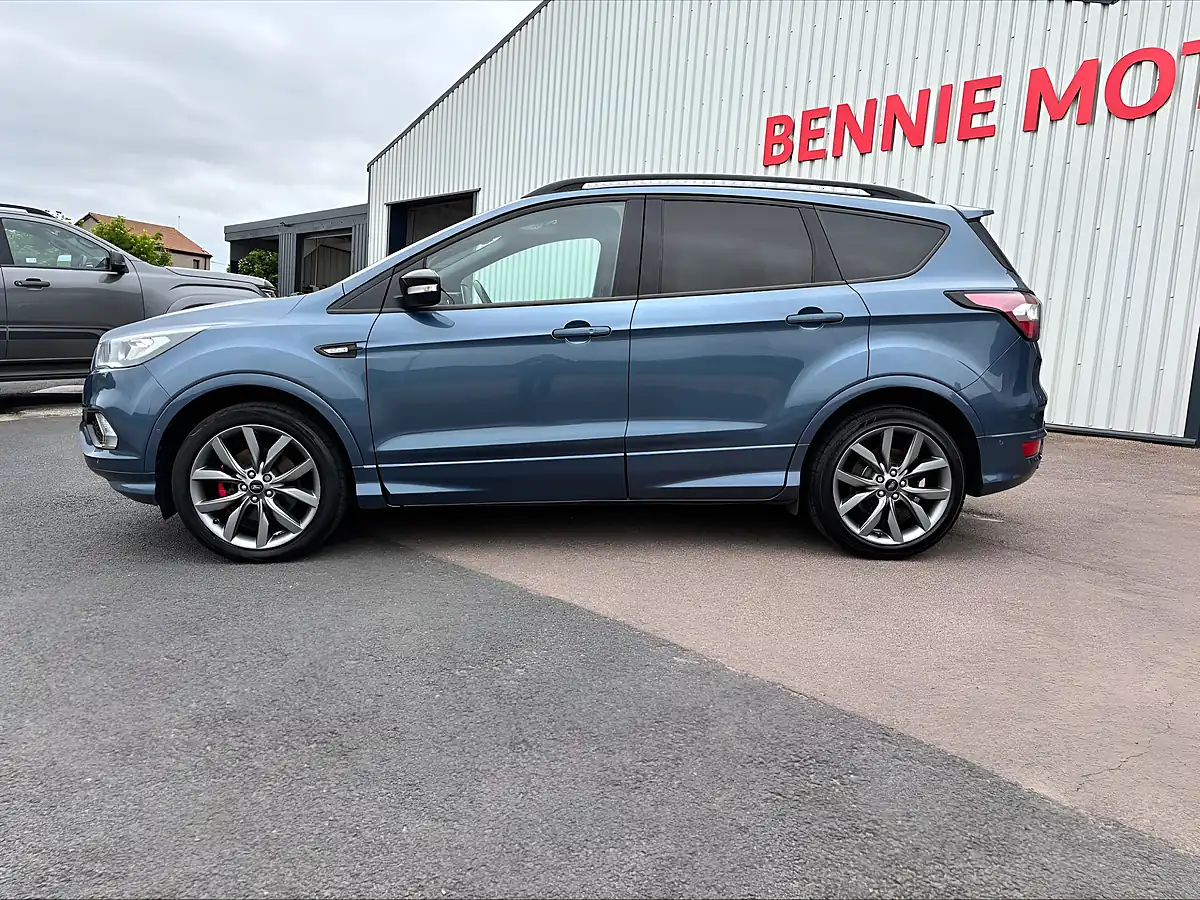 Used 2019 Ford Kuga ST-Line Edition Blue - Interior and Exterior details 12