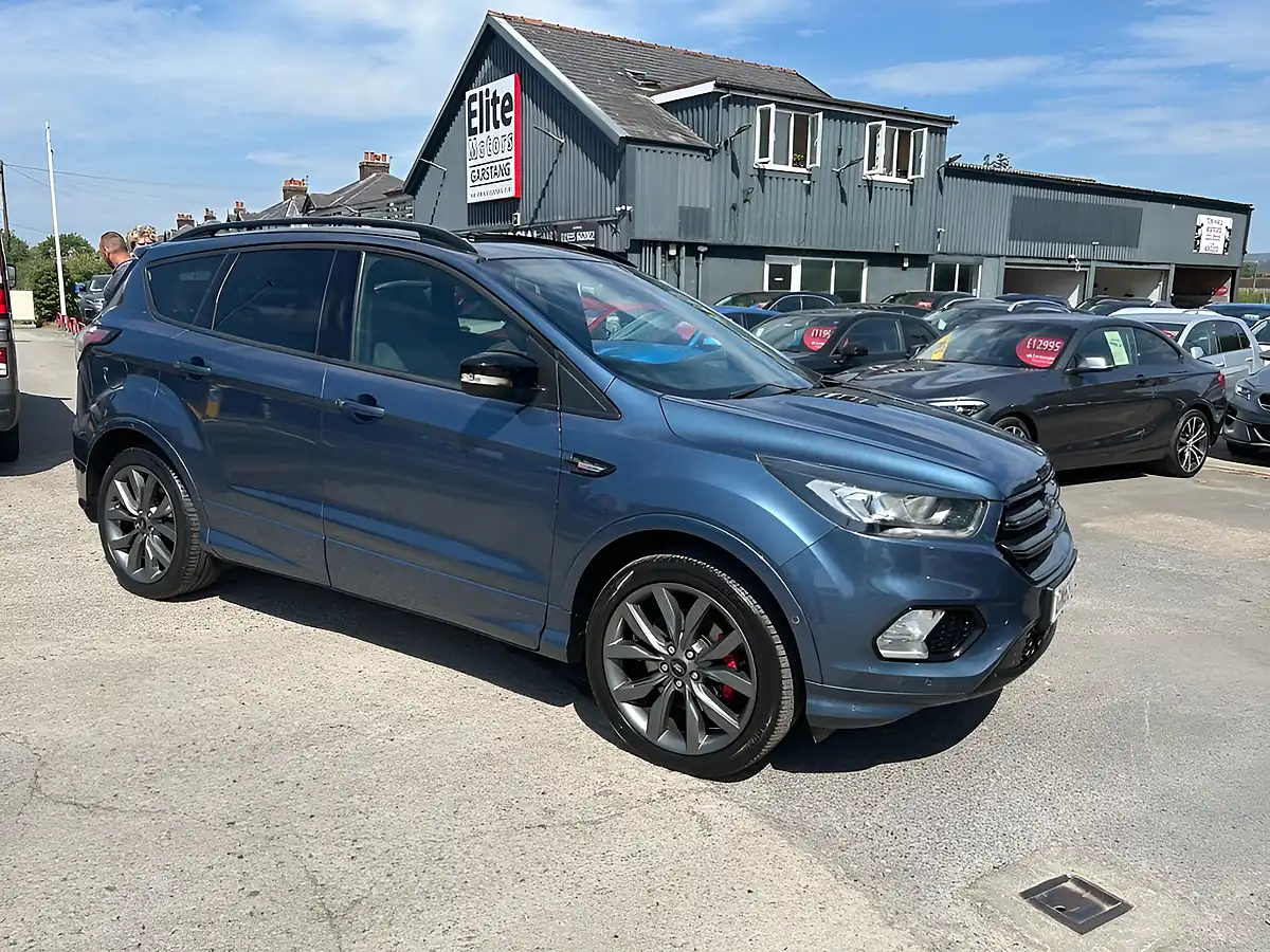 Used 2019 Ford Kuga ST-Line Edition Blue - Front View