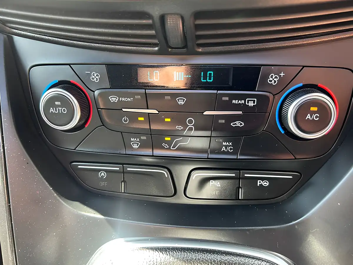 Used 2019 Ford Kuga ST-Line Edition Blue - Interior and Exterior details 15