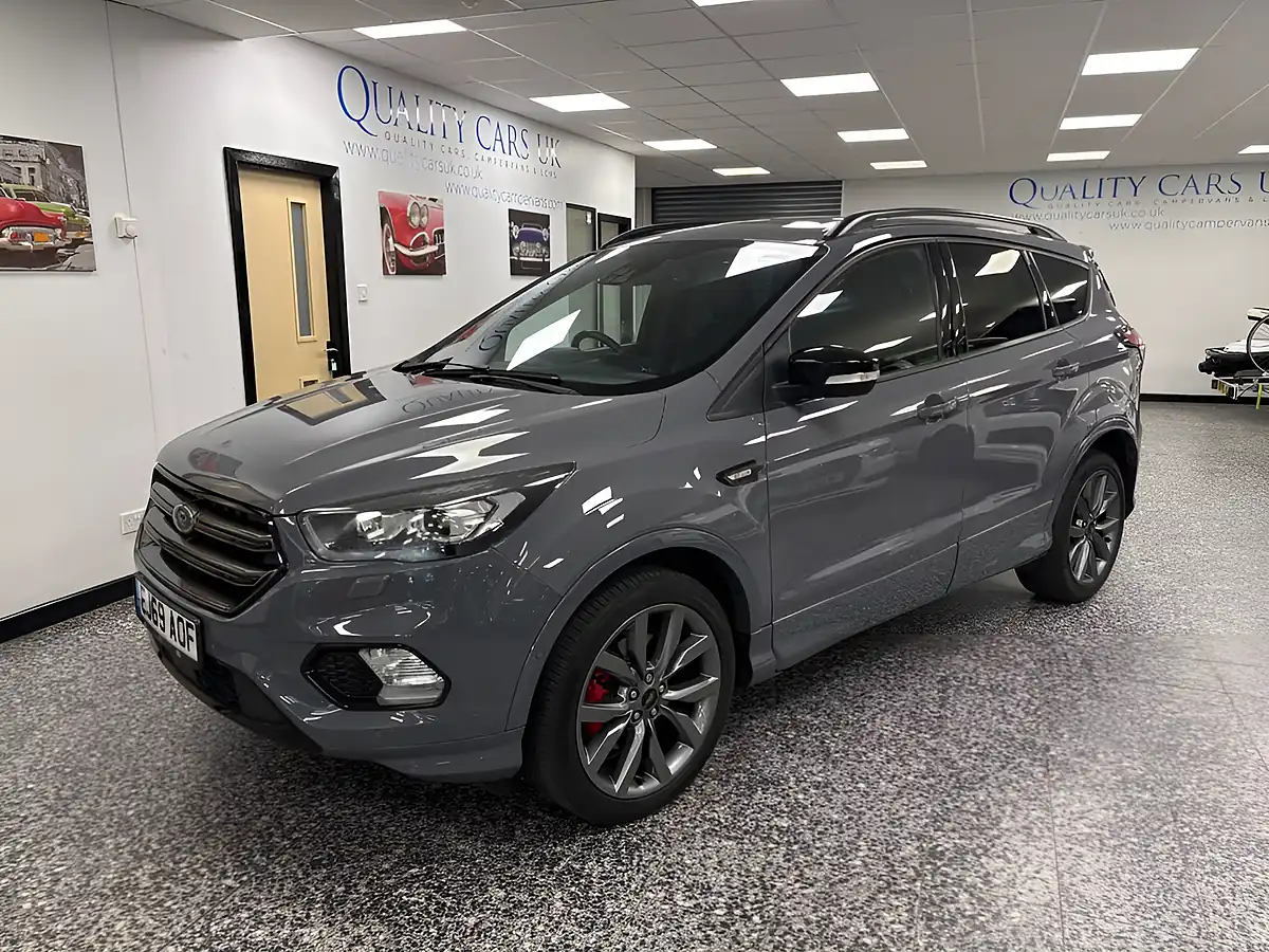 Used 2019 Ford Kuga ST-Line Edition Brown - Front View