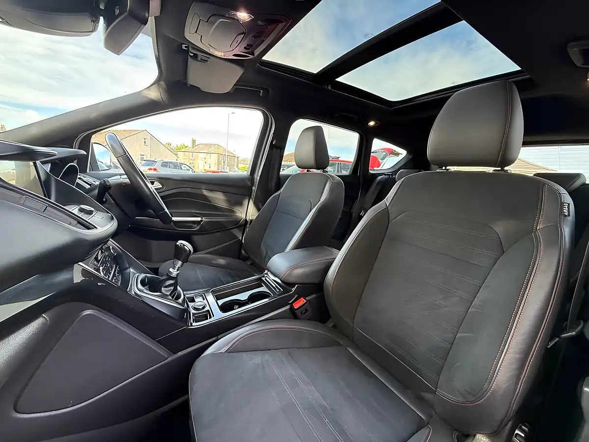 Used 2019 Ford Kuga ST-Line Edition White - Interior and Exterior details 14