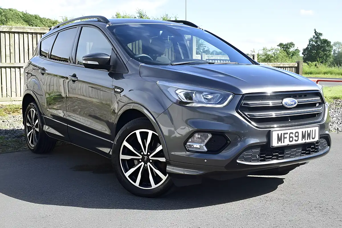 Used 2019 Ford Kuga ST-Line Grey - Front View