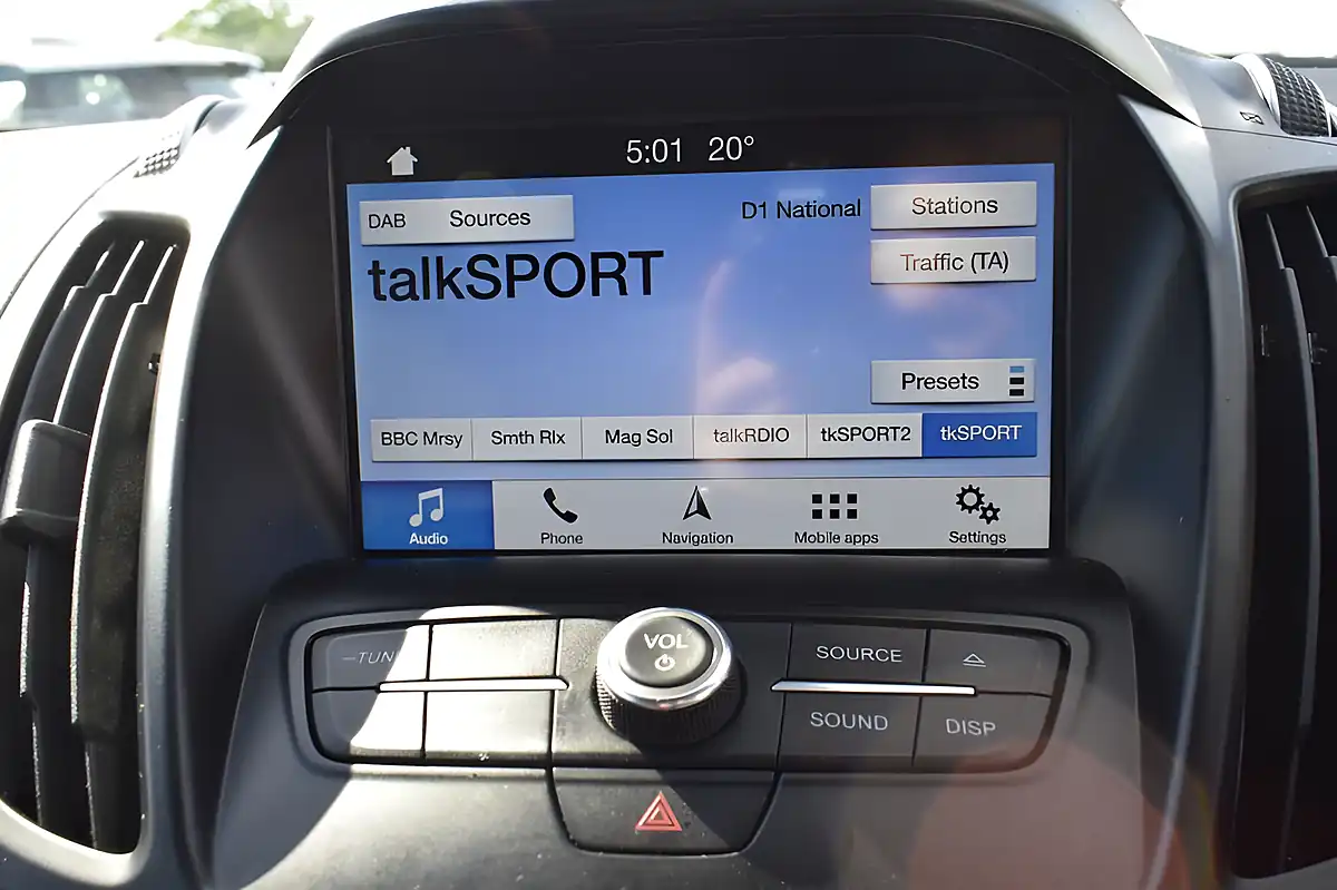 Used 2019 Ford Kuga ST-Line Grey - Interior and Exterior details 12