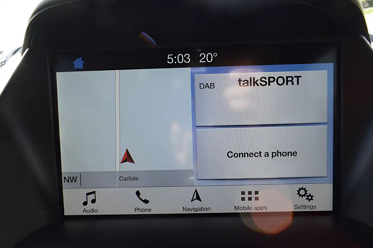 Used 2019 Ford Kuga ST-Line Grey - Interior and Exterior details 16