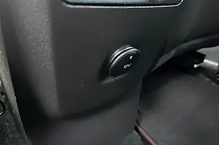 Used 2019 Ford Kuga ST-Line Grey - Interior and Exterior details 15