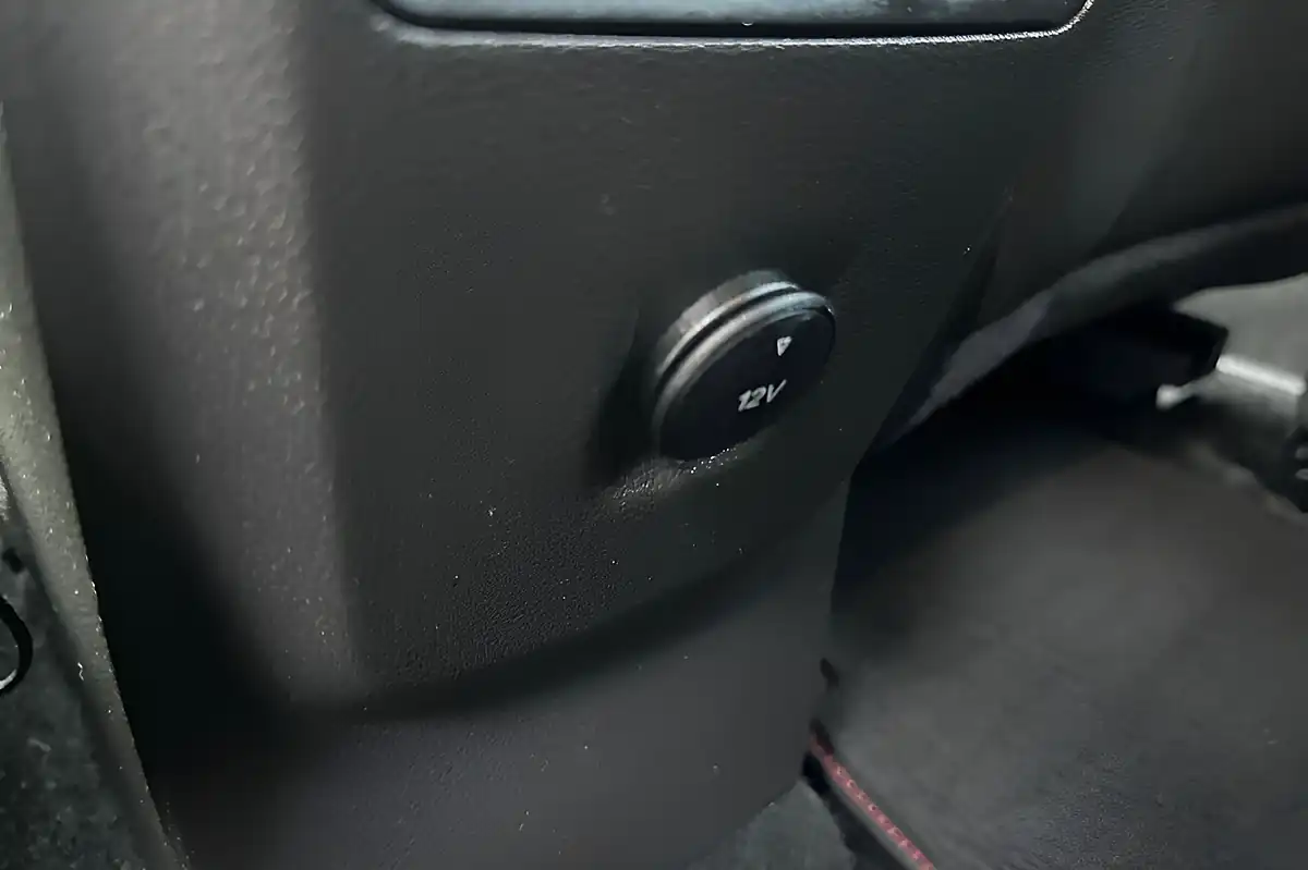 Used 2019 Ford Kuga ST-Line Grey - Interior and Exterior details 15
