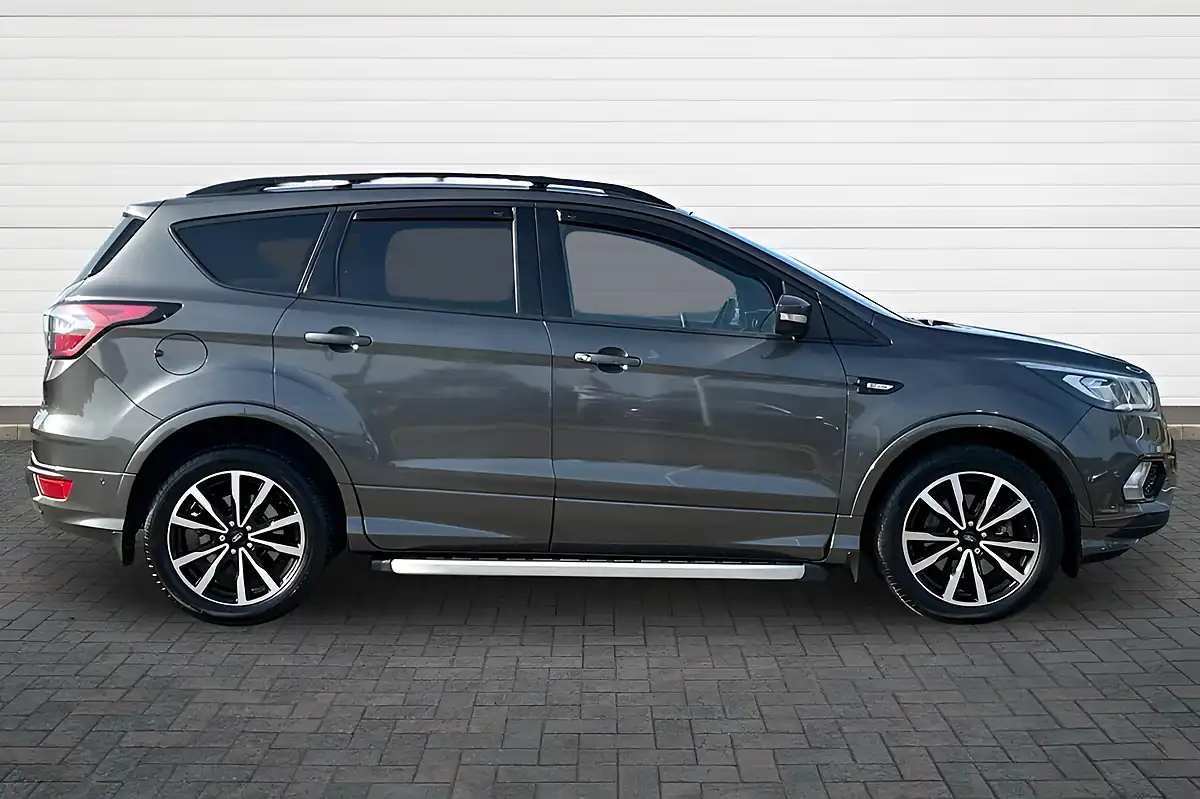 Used 2019 Ford Kuga ST-Line Grey - Interior and Exterior details 2