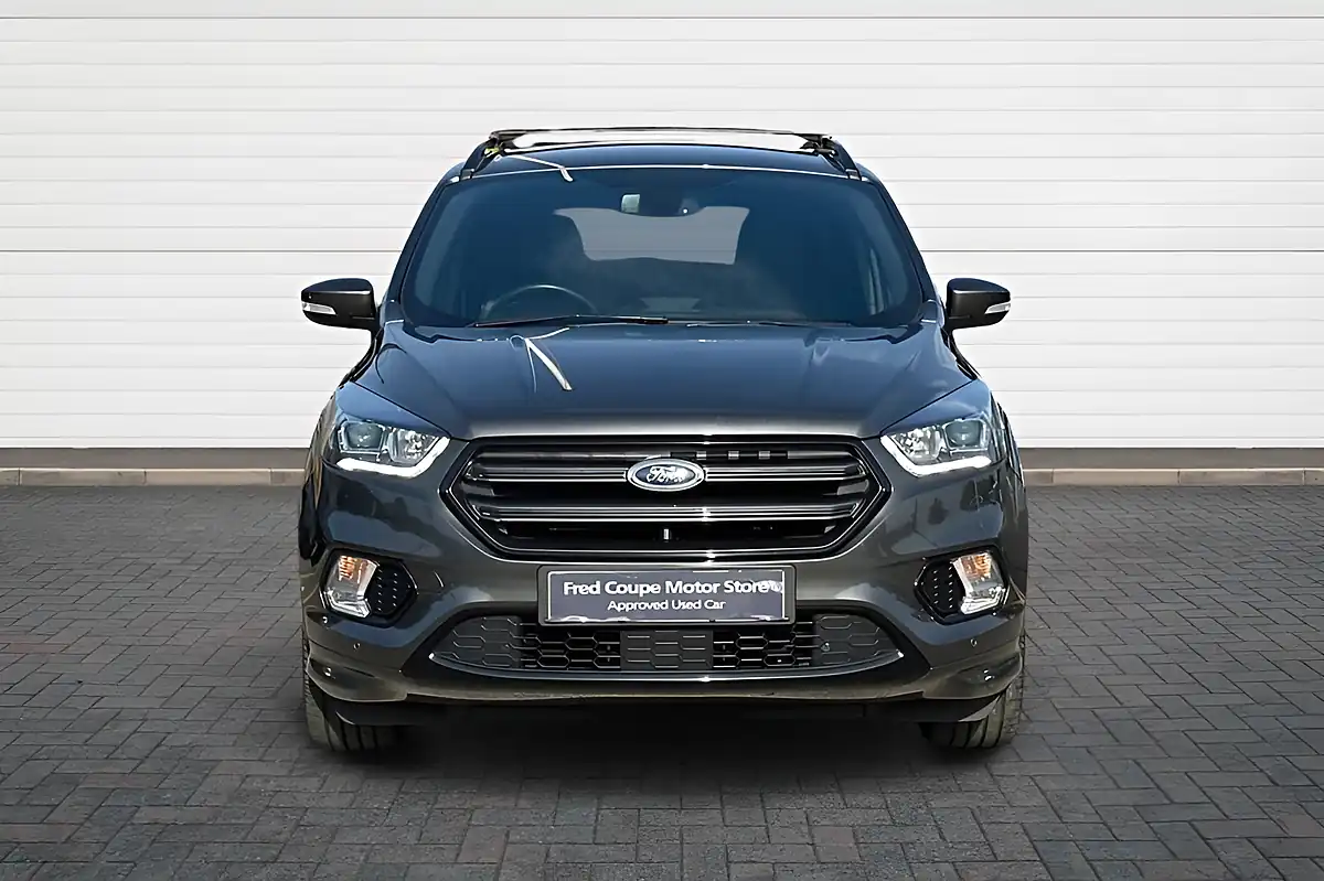 Used 2019 Ford Kuga ST-Line Grey - Interior and Exterior details 8