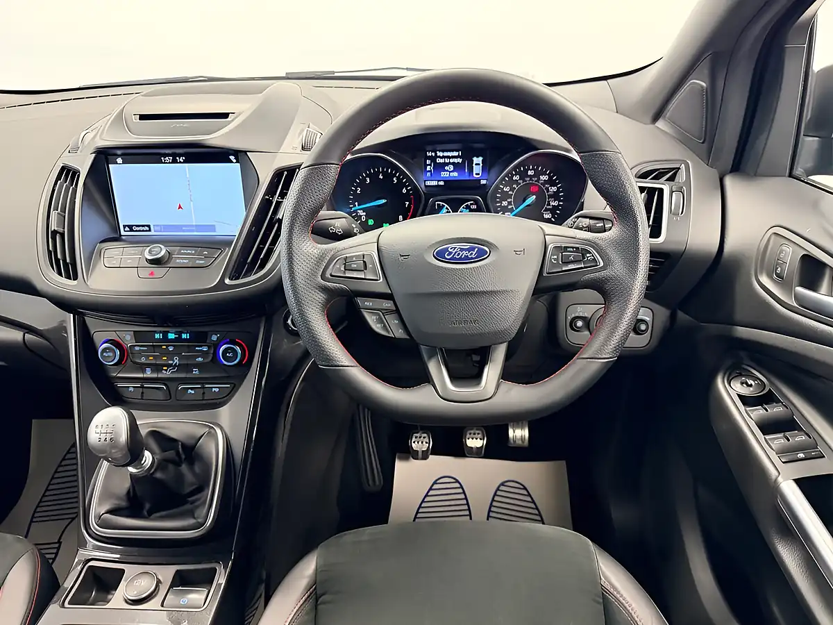 Used 2019 Ford Kuga ST-Line Magnetic Grey - Interior and Exterior details 10
