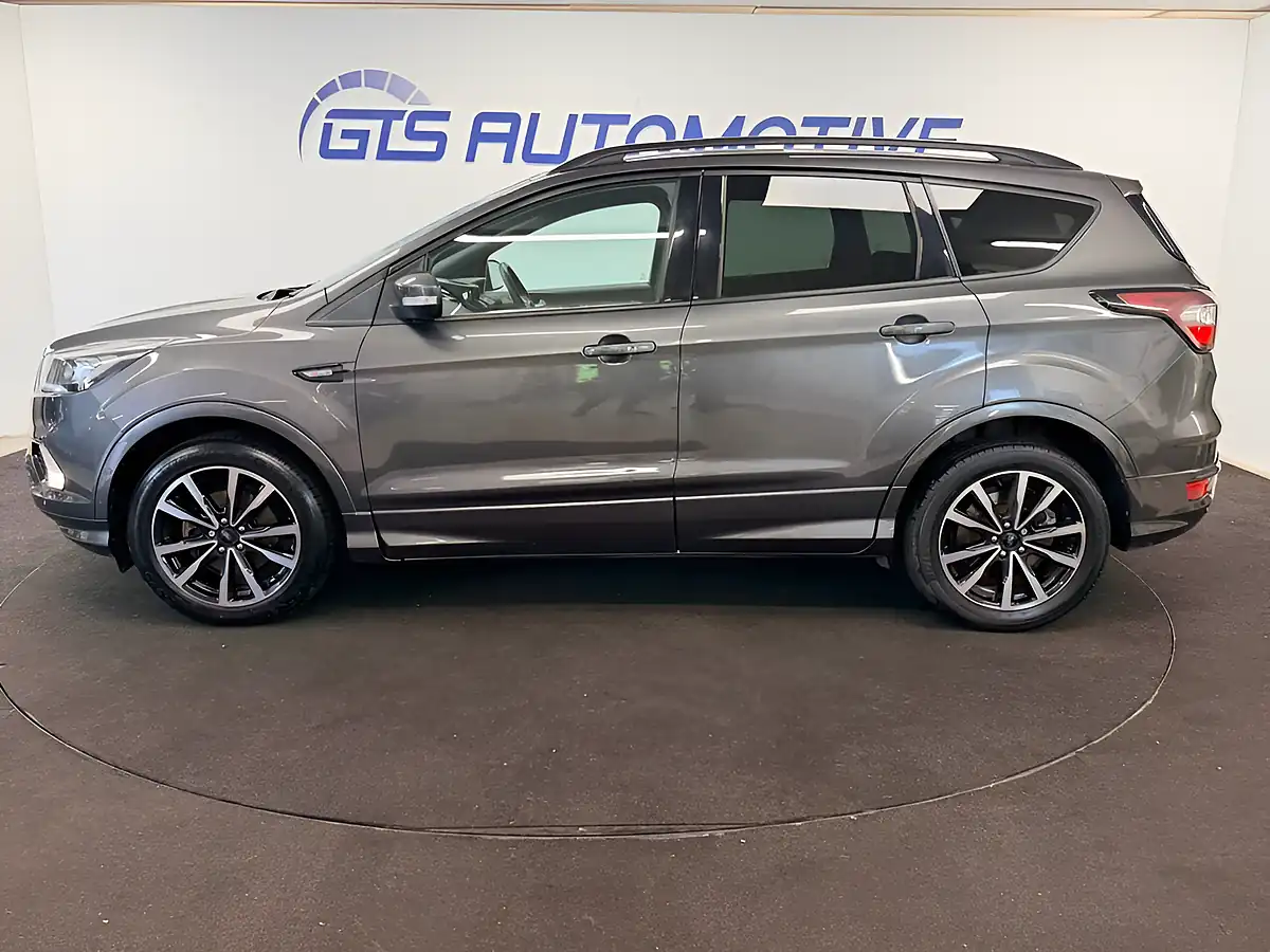 Used 2019 Ford Kuga ST-Line Magnetic Grey - Interior and Exterior details 5