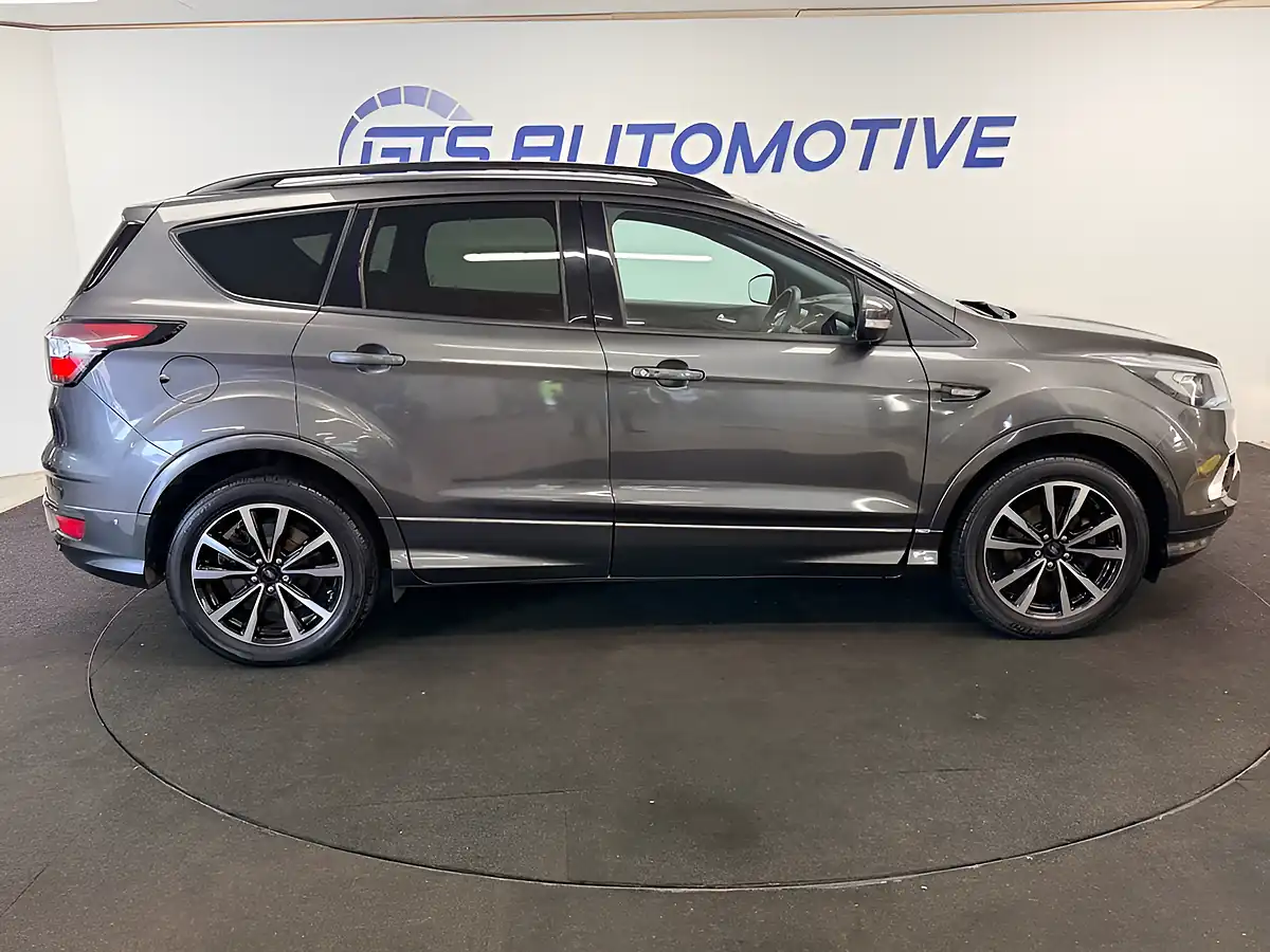 Used 2019 Ford Kuga ST-Line Magnetic Grey - Interior and Exterior details 7