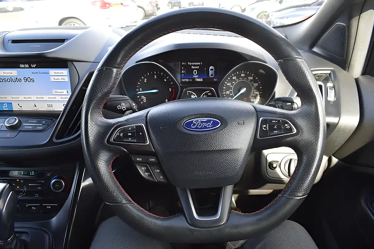 Used 2019 Ford Kuga ST-Line Magnetic Grey - Interior and Exterior details 14