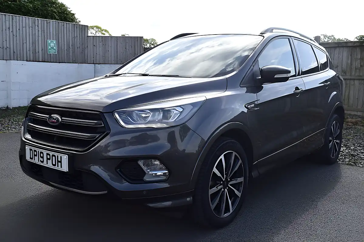 Used 2019 Ford Kuga ST-Line Magnetic Grey - Interior and Exterior details 3