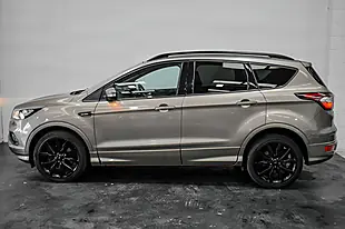 Used 2019 Ford Kuga ST-Line Silver - Interior and Exterior details 2