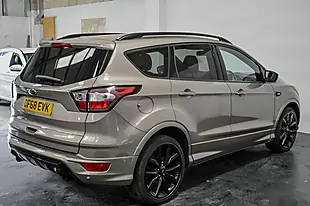 Used 2019 Ford Kuga ST-Line Silver - Interior and Exterior details 5