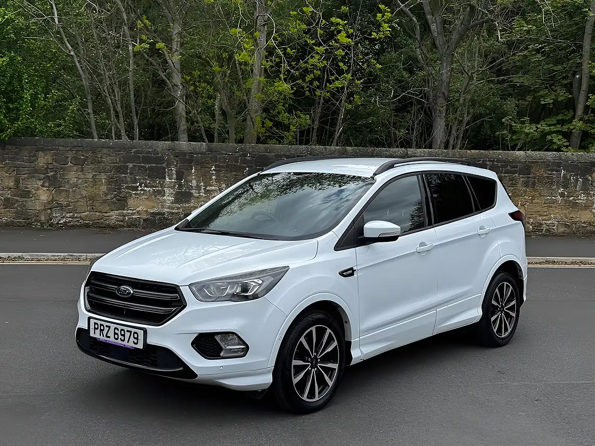 Used 2019 Ford Kuga ST-Line White - Front View