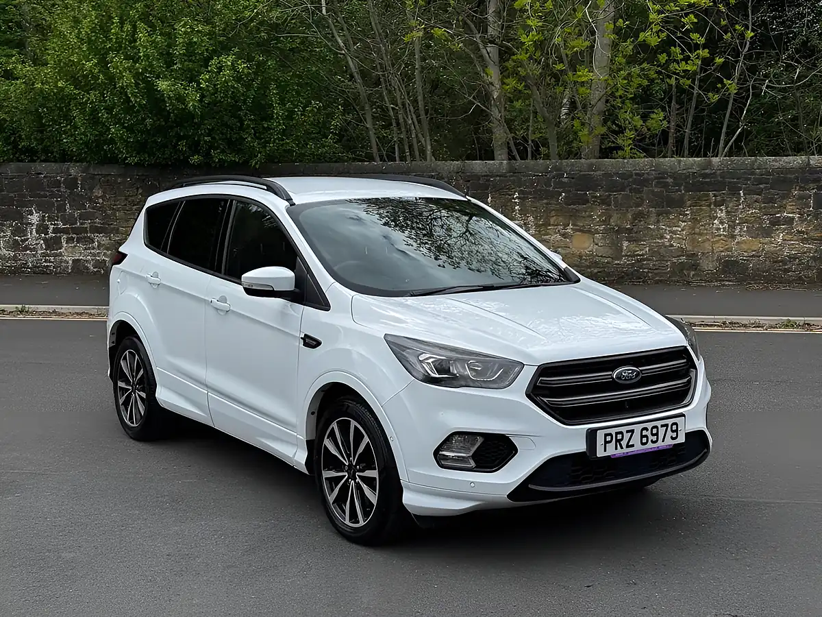 Used 2019 Ford Kuga ST-Line White - Interior and Exterior details 13