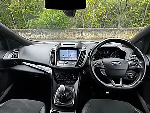 Used 2019 Ford Kuga ST-Line White - Interior and Exterior details 2
