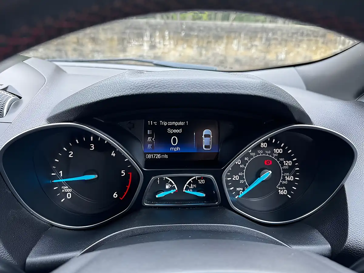 Used 2019 Ford Kuga ST-Line White - Interior and Exterior details 20