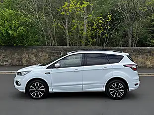 Used 2019 Ford Kuga ST-Line White - Interior and Exterior details 3
