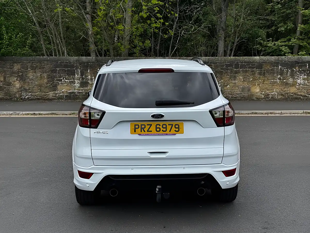 Used 2019 Ford Kuga ST-Line White - Interior and Exterior details 7