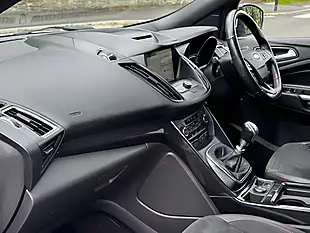 Used 2019 Ford Kuga ST-Line White - Interior and Exterior details 8