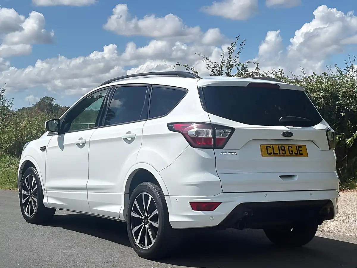 Used 2019 Ford Kuga ST-Line White - Interior and Exterior details 6