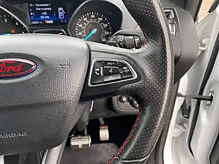 Used 2019 Ford Kuga ST Line White - Interior and Exterior details 14