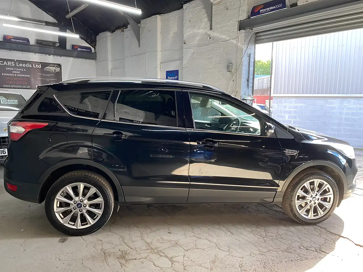 Used 2019 Ford Kuga Titanium Edition Black - Interior and Exterior details 14