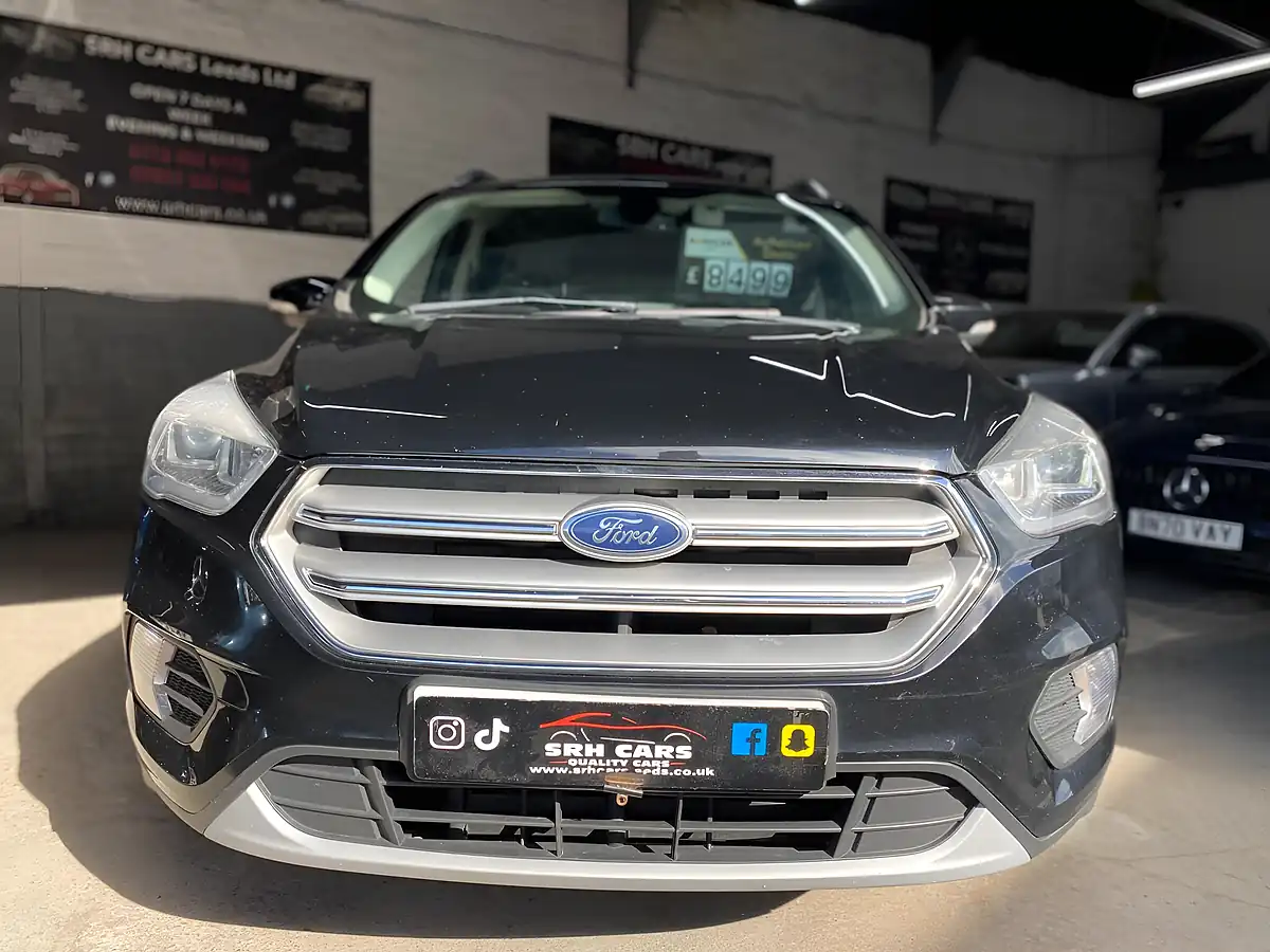 Used 2019 Ford Kuga Titanium Edition Black - Interior and Exterior details 6