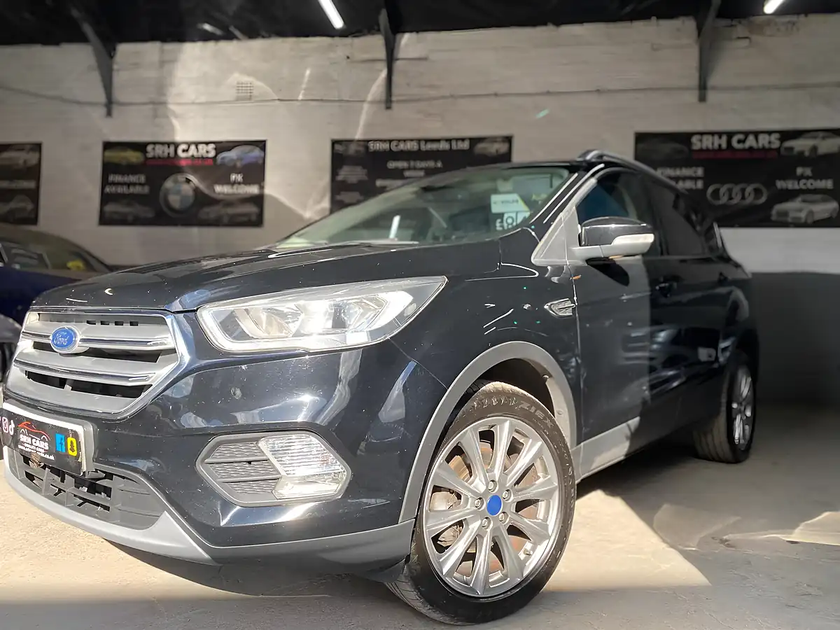 Used 2019 Ford Kuga Titanium Edition Black - Interior and Exterior details 7