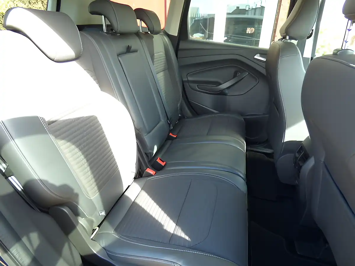 Used 2019 Ford Kuga Titanium Edition Black - Interior and Exterior details 14