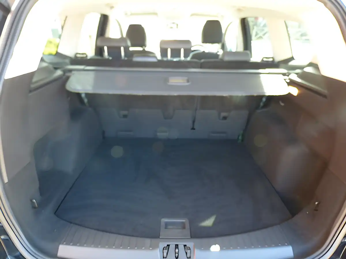 Used 2019 Ford Kuga Titanium Edition Black - Interior and Exterior details 15