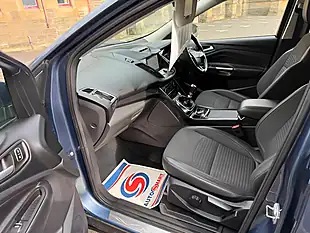 Used 2019 Ford Kuga Titanium Edition Blue - Interior and Exterior details 11