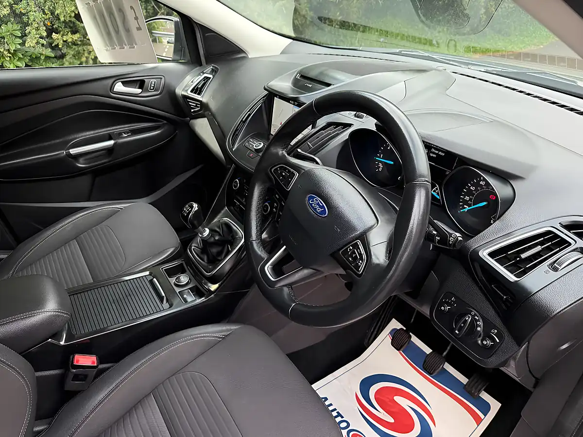 Used 2019 Ford Kuga Titanium Edition Blue - Interior and Exterior details 15