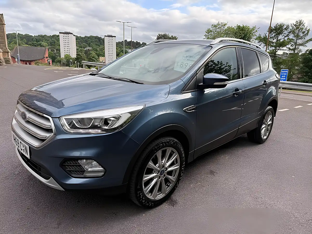 Used 2019 Ford Kuga Titanium Edition Blue - Interior and Exterior details 4