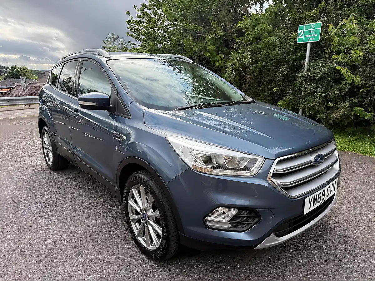 Used 2019 Ford Kuga Titanium Edition Blue - Interior and Exterior details 6