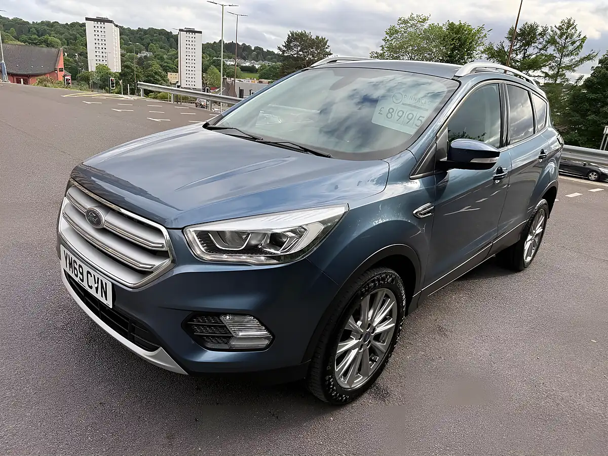 Used 2019 Ford Kuga Titanium Edition Blue - Interior and Exterior details 8