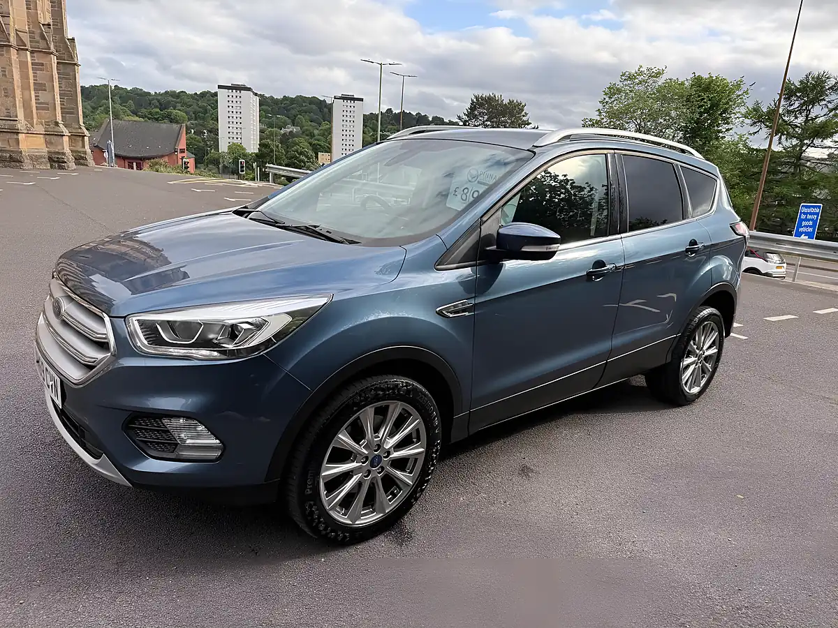 Used 2019 Ford Kuga Titanium Edition Blue - Interior and Exterior details 9