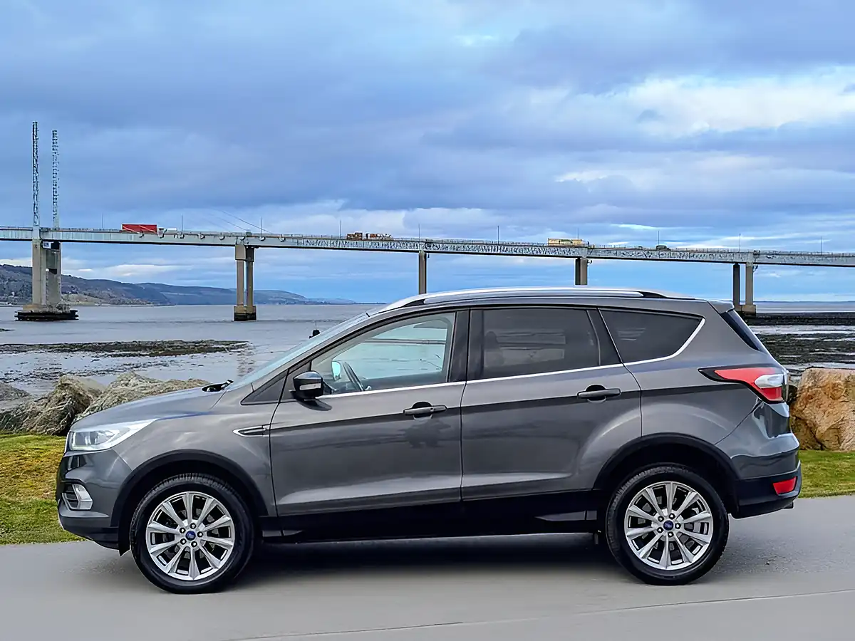 Used 2019 Ford Kuga Titanium Edition Grey - Interior and Exterior details 8