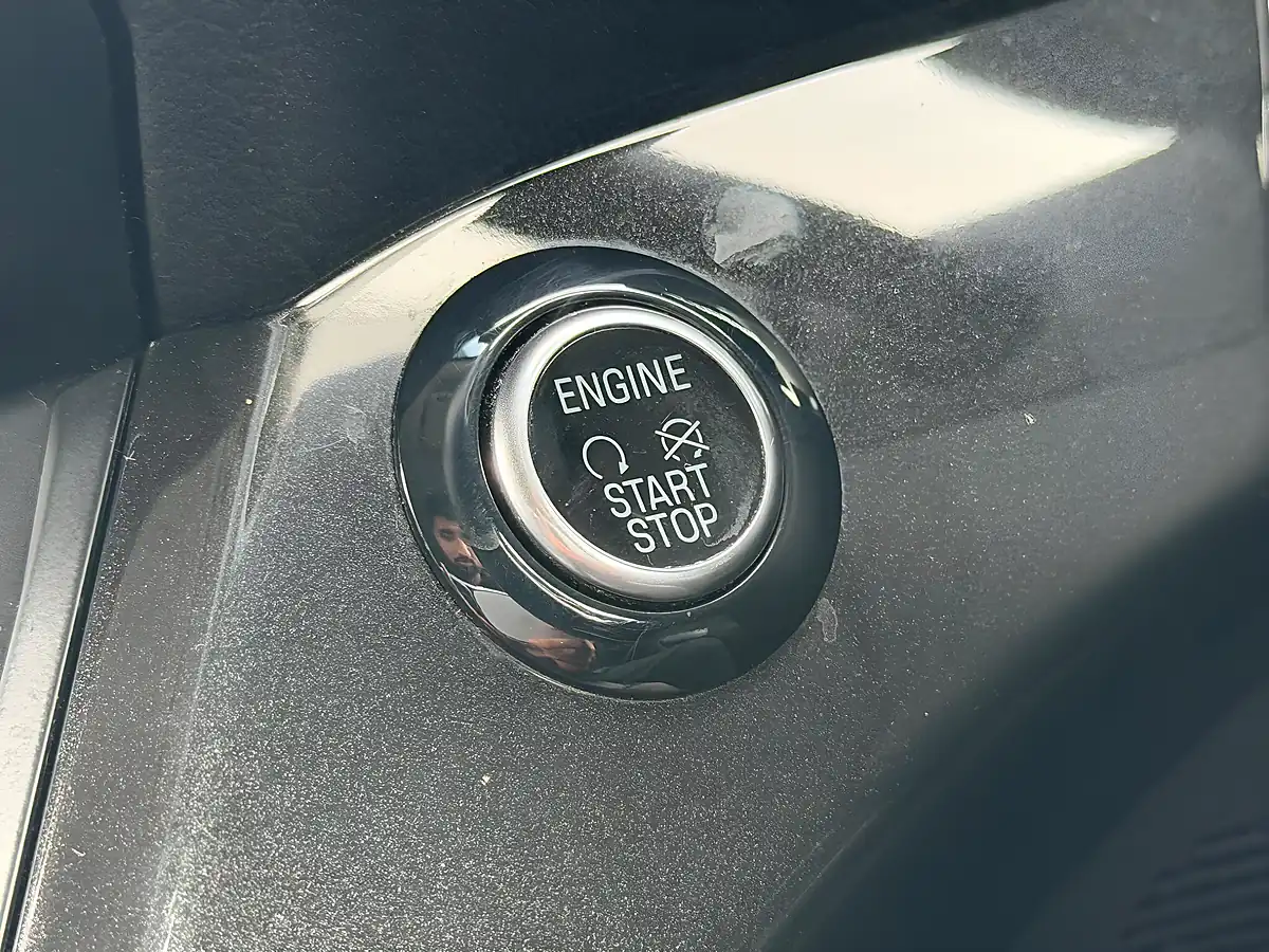 Used 2019 Ford Kuga Titanium Edition - Interior and Exterior details 17
