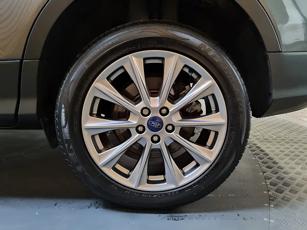 Used 2019 Ford Kuga Titanium Edition Magnetic Grey Metallic - Interior and Exterior details 13