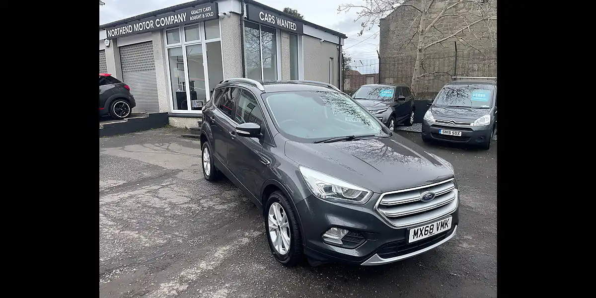 Used 2019 Ford Kuga Titanium Grey - Front View