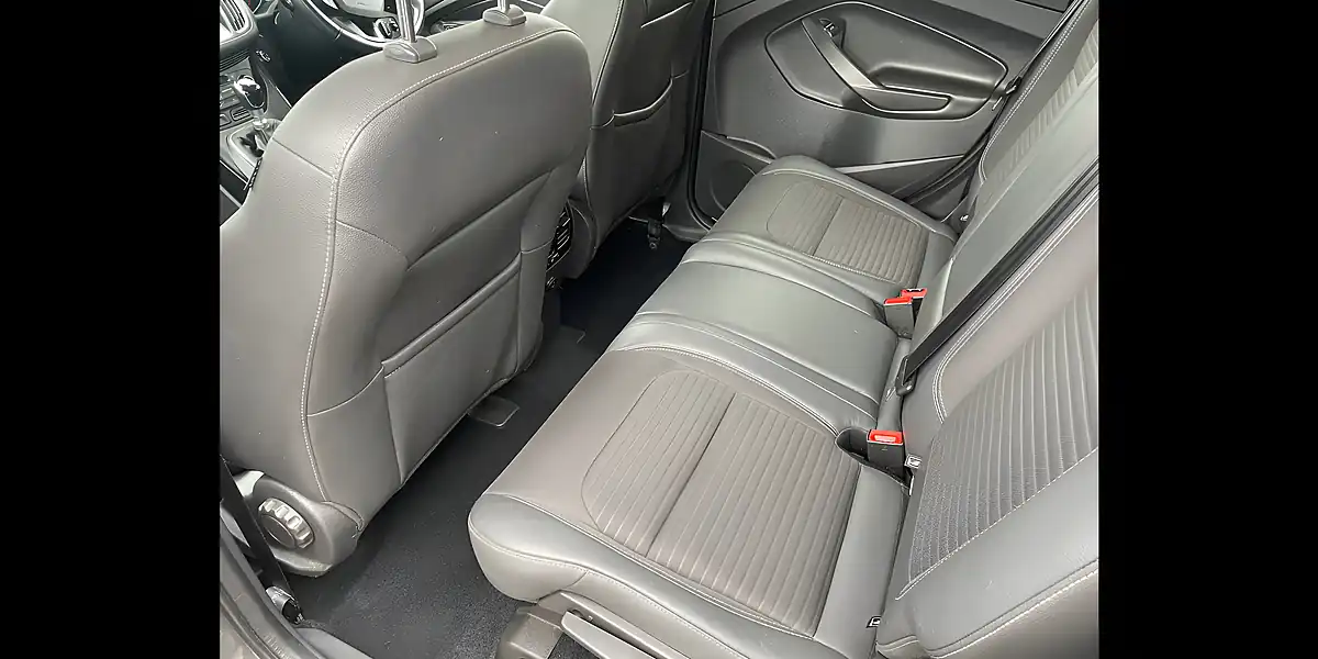 Used 2019 Ford Kuga Titanium Grey - Interior and Exterior details 10