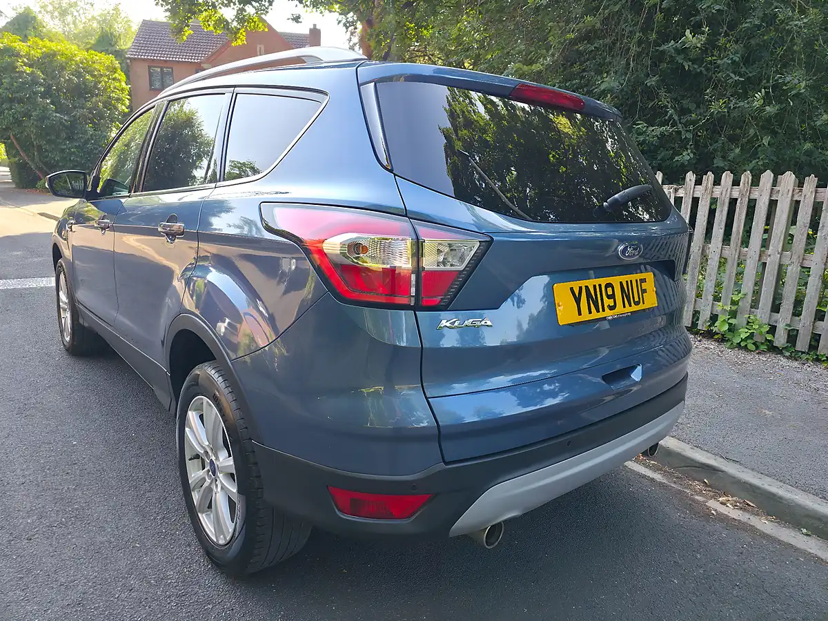 Used 2019 Ford Kuga Zetec Blue - Interior and Exterior details 4