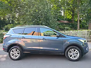 Used 2019 Ford Kuga Zetec Blue - Interior and Exterior details 8